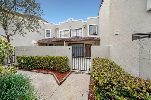 6-10535 Sw 154th Ct, Miami, FL, 33196-3596 | Card Image