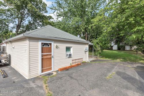 3-301 Norwood Ave, Long Branch, NJ, 07740-2002 | Card Image