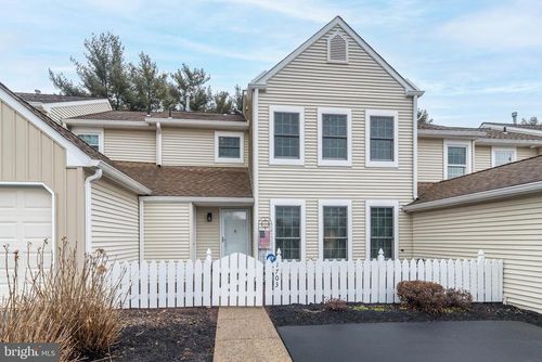 1703 Fredendall Cir, SOUTHAMPTON, PA, 18966-4052 | Card Image