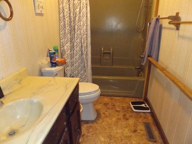 1153 Raindrop Rd, House other with 5 bedrooms, 3 bathrooms and null parking in Fancy Gap VA | Image 11