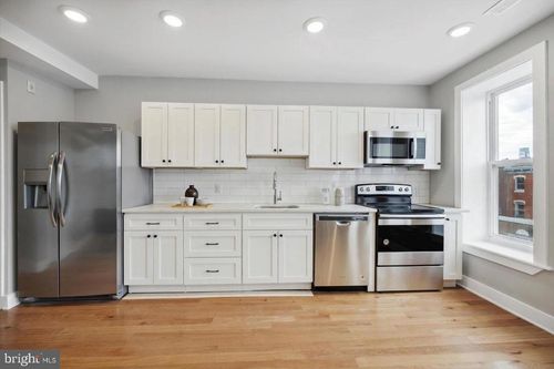 unit-2-2827 W Girard Ave, PHILADELPHIA, PA, 19130-1282 | Card Image