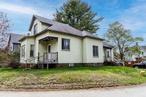 42 Circle Street, Templeton, MA, 01436 | Card Image