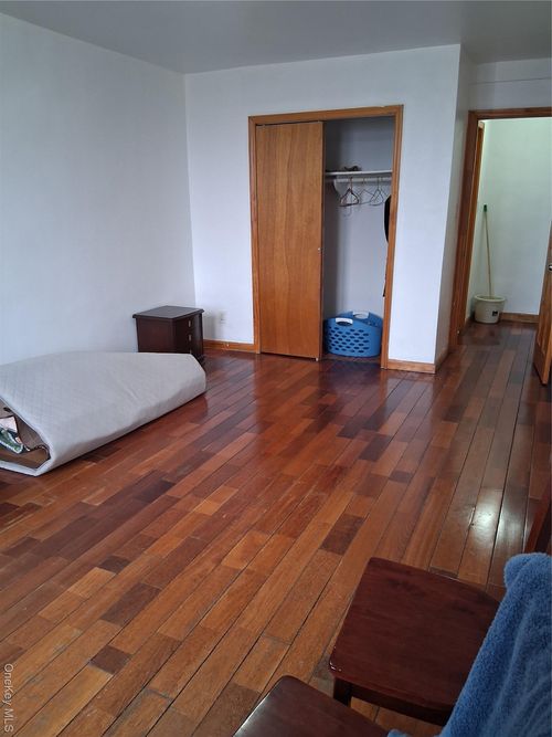 5n-137-40 45th Avenue, New York, NY, 11355 | Card Image