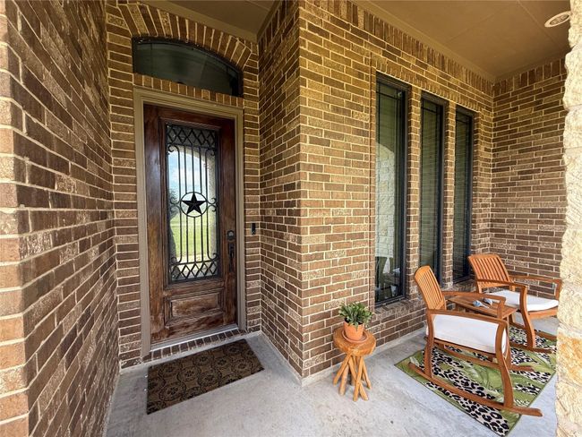 1549 Frontier Trl, House other with 4 bedrooms, 2 bathrooms and 2 parking in Angleton TX | Image 23