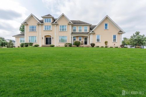 4 Jamieson Way, Hillsborough, NJ, 08844-3877 | Card Image