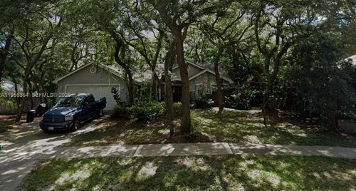 321 Oak Leaf Cir, Lake Mary, FL, 32746-3051 | Card Image