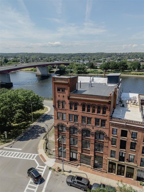 3c-155 River St, Troy, NY, 12180-4090 | Card Image