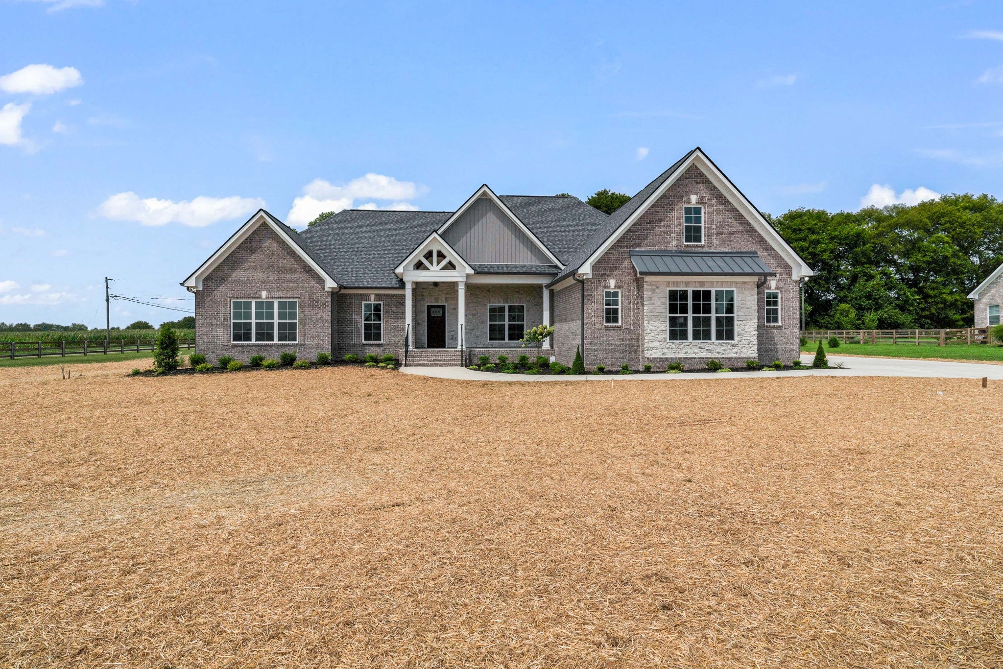 Traditions Ln, Columbia, TN 38401