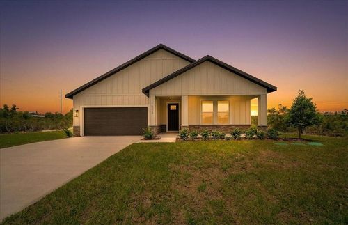 16213 Penn State Rd, WEEKI WACHEE, FL, 34614-1004 | Card Image
