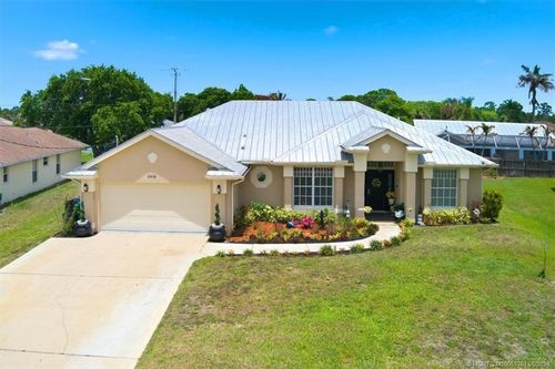 3415 Se Hart Cir, Port St Lucie, FL, 34984-6402 | Card Image
