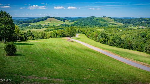 Lot #3 Mountain Valley Hwy 131, Thorn Hill, TN, 37881 | Card Image