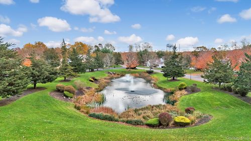 601 Pebble Beach Path, Riverhead, NY, 11901-1885 | Card Image