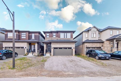 14 Holder Dr, Brantford, ON, N3T0V1 | Card Image