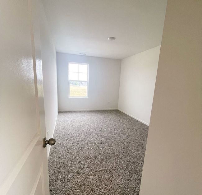 8 International Way, House other with 3 bedrooms, 3 bathrooms and 2 parking in Joliet IL | Image 9