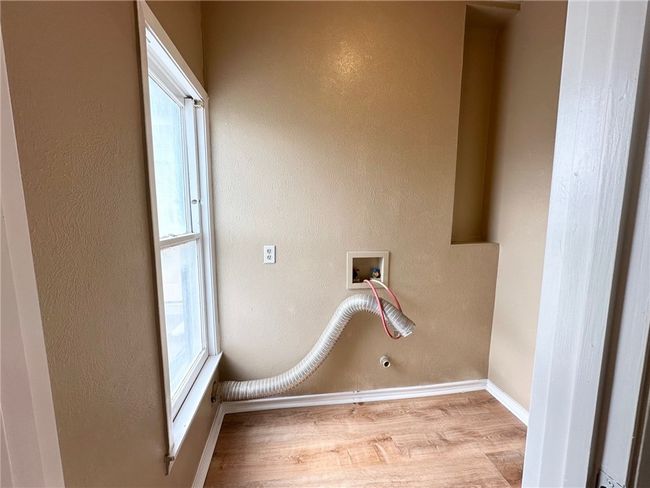 A - 616 Hall St, House attached with 4 bedrooms, 2 bathrooms and null parking in Sinton TX | Image 21