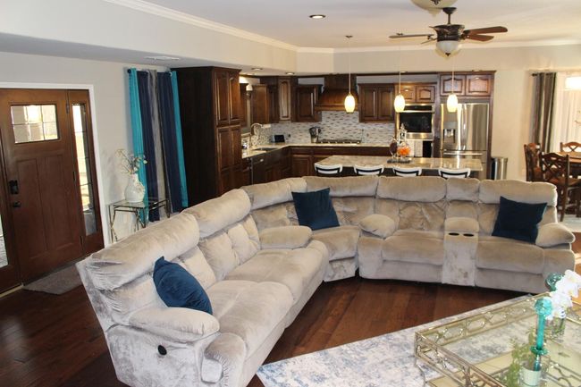 113 N Talley Ave, House other with 4 bedrooms, 3 bathrooms and null parking in Happy TX | Image 9