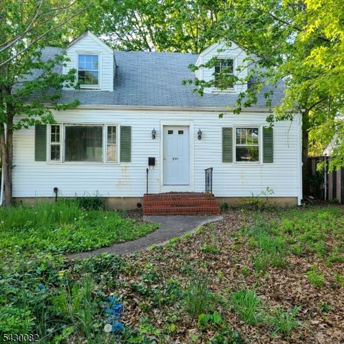 501 E Woodbridge Ave, Avenel, NJ, 07001-1353 | Card Image