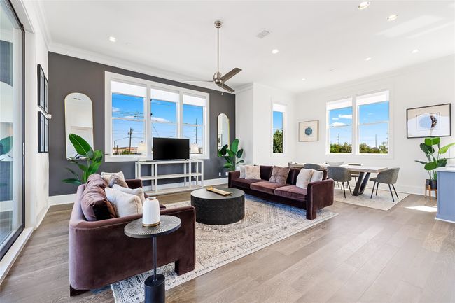 201 Carroll St, Townhouse with 3 bedrooms, 4 bathrooms and null parking in Fort Worth TX | Image 8