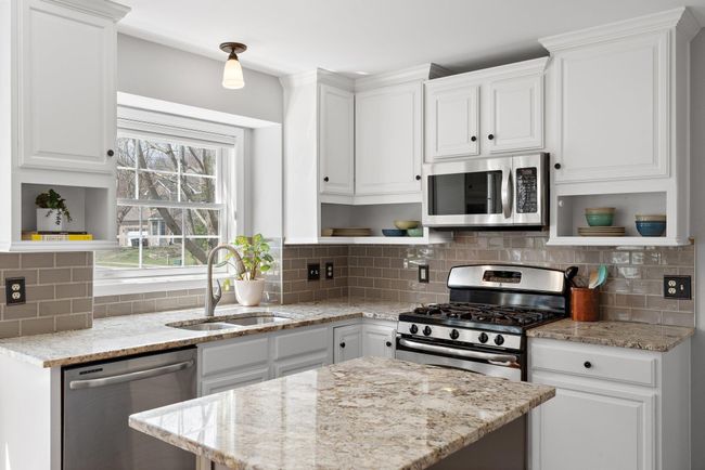 25-web-or-mls-8636 Shepherd Way-128.jpg | Image 12