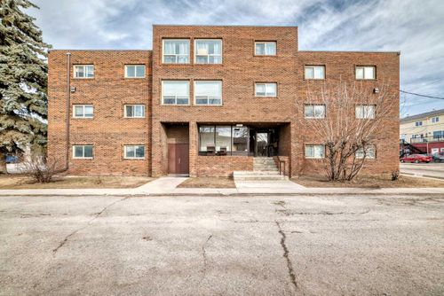 303-319 2nd Ave, Strathmore, AB, T1P1T7 | Card Image