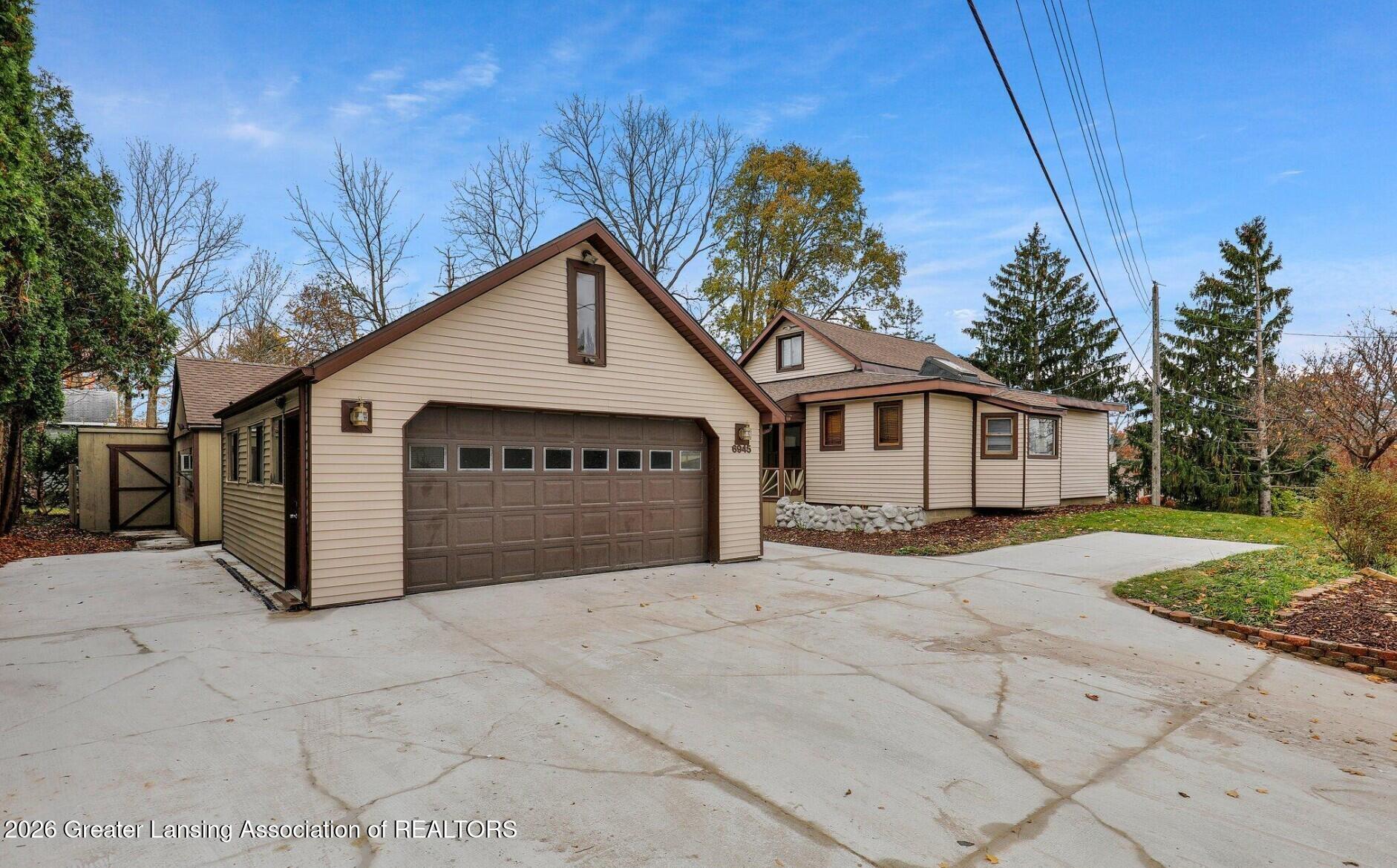 Residential in Lansing 3
