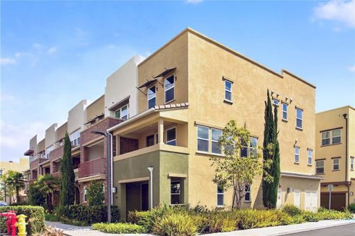 5796 Spring St, Buena Park, CA, 90621-4736 | Card Image
