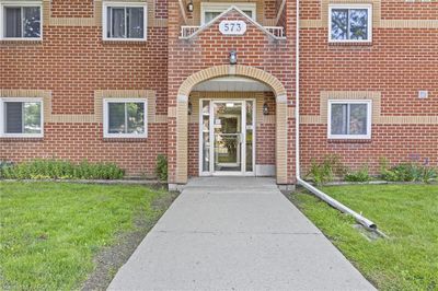 101 - 573 Armstrong Rd, Home with 2 bedrooms, 1 bathrooms and 1 parking in Kingston ON | Image 3