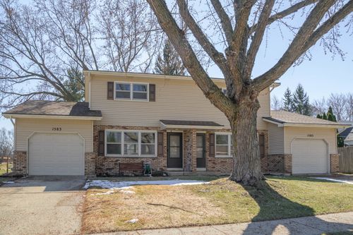 1583-1585 Sheffield Dr, Elgin, IL, 60123-1257 | Card Image