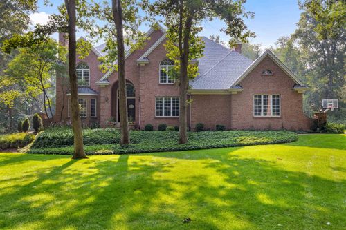9132 Smokethorn Trl, Belvidere, IL, 61008-7118 | Card Image