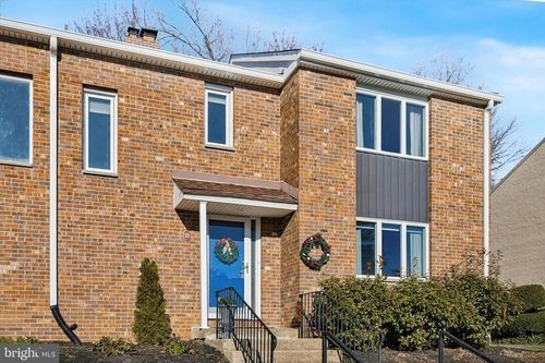 15 W Close, MOORESTOWN, NJ, 08057-2752 | Card Image
