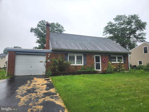 233 Cardinal Rd, LITITZ, PA, 17543-1303 | Card Image