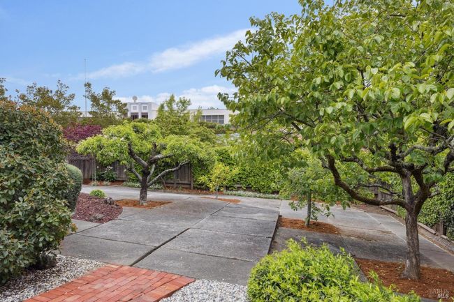5 Corte Comoda, House other with 3 bedrooms, 2 bathrooms and 4 parking in Greenbrae CA | Image 45
