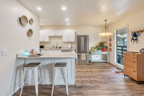 6-2730 S 1100 E, Salt Lake City, UT, 84106-2676 | Card Image