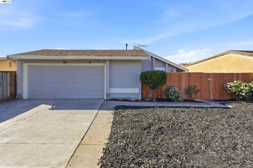 1371 Sunnycrest Cir, San Jose, CA, 95122-3044 | Card Image