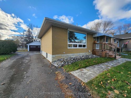 316 First Ave, Brockville, ON, K6V3C1 | Card Image