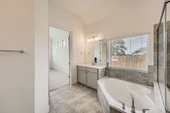 2405 Wooded Run Trl, House other with 4 bedrooms, 4 bathrooms and null parking in Georgetown TX | Image 20