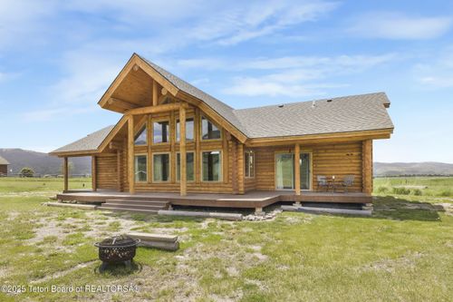 105 Elk Path, Swan Valley, ID, 83449-7733 | Card Image