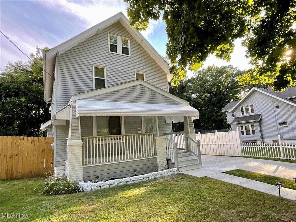 Blanche St, Akron, OH 44307
