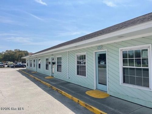1-8821 E Oak Island Dr, Oak Island, NC, 28465-8376 | Card Image