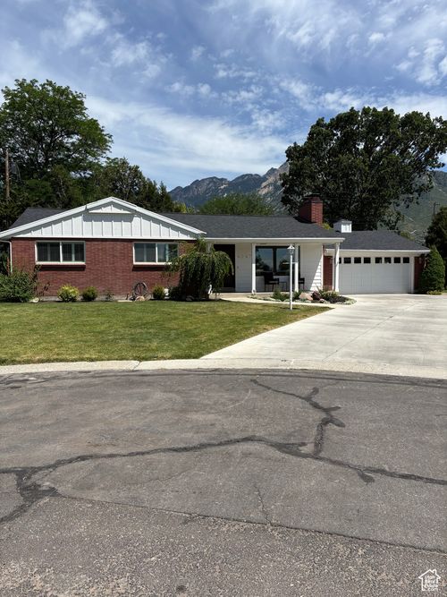4047 S Comet Cir, Holladay, UT, 84124-1910 | Card Image