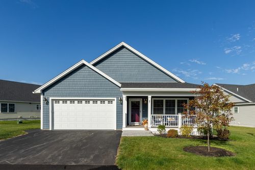 27 Mulberry Ln, Epping, NH, 03042-3413 | Card Image