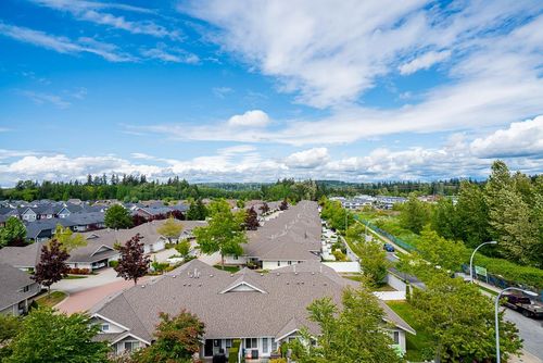 213-163 175a St, Surrey, BC, V3Z9T7 | Card Image