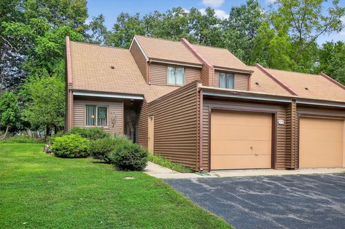 1710 Stone Ln, Delavan, WI, 53115-3980 | Card Image