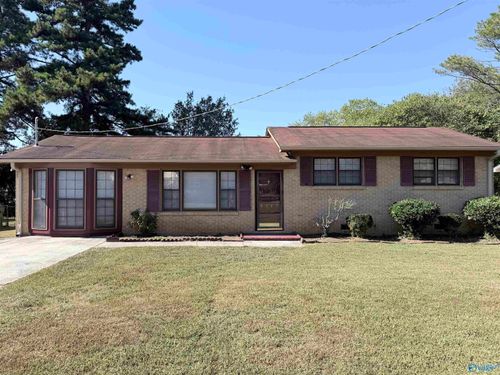 3117 Teton Cir Nw, Huntsville, AL, 35810-1429 | Card Image