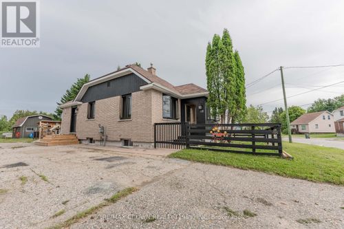 48 Fifth St, Smooth Rock Falls, ON, P0L2B0 | Card Image