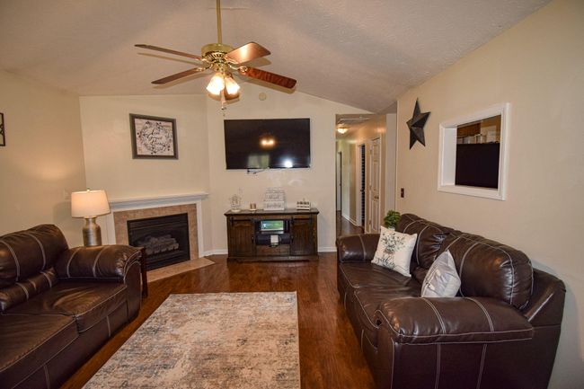 114 Byakoa Ln, House other with 3 bedrooms, 2 bathrooms and null parking in Georgetown KY | Image 4