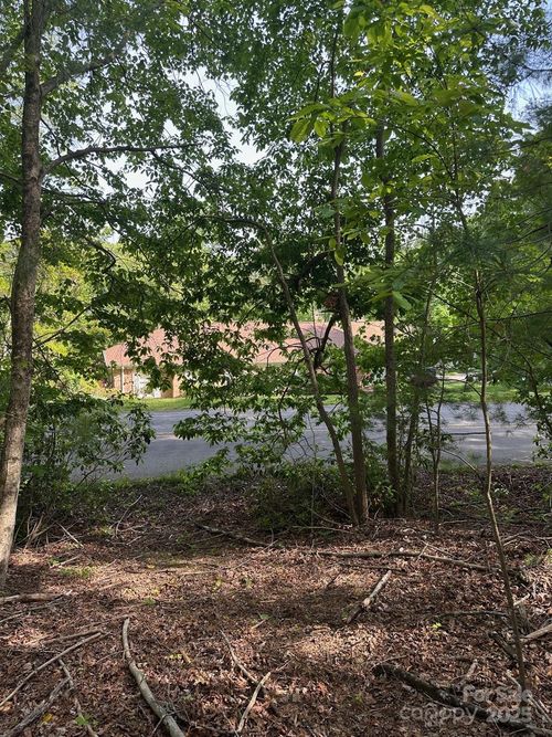 37 W Fairway Dr, Etowah, NC, 28729-9769 | Card Image