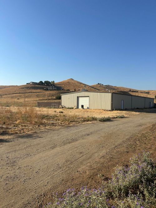 16-29557 Mehrten Dr, Exeter, CA, 93221-9766 | Card Image