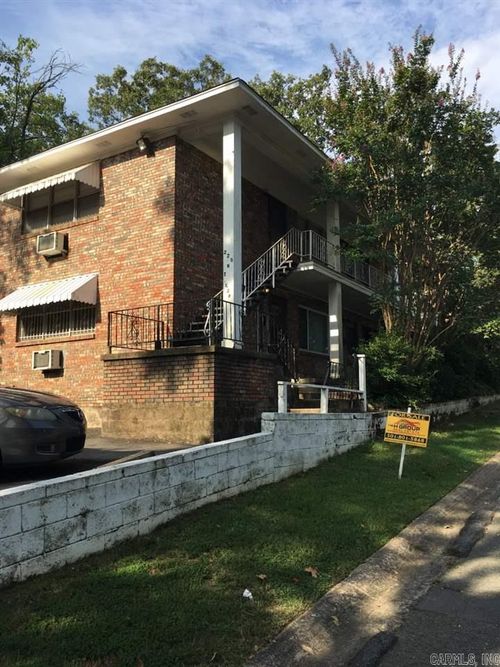 220 N Taylor St, Little Rock, AR, 72205-3424 | Card Image