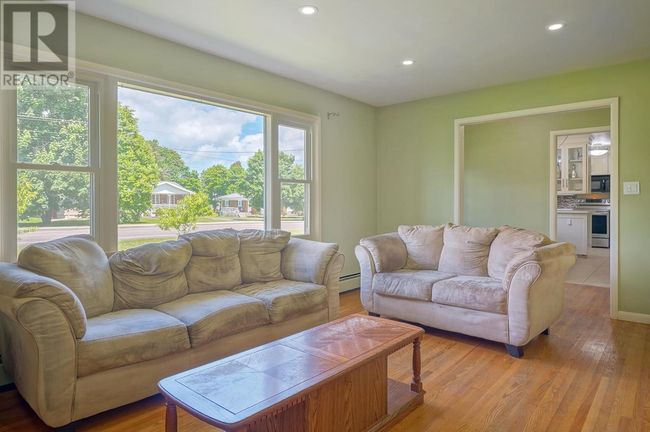 30 Oak Dr, House other with 3 bedrooms, 2 bathrooms and null parking in Charlottetown PE | Image 5